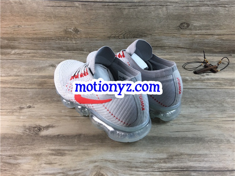 Nike Air Vapormax Flyknit University Red